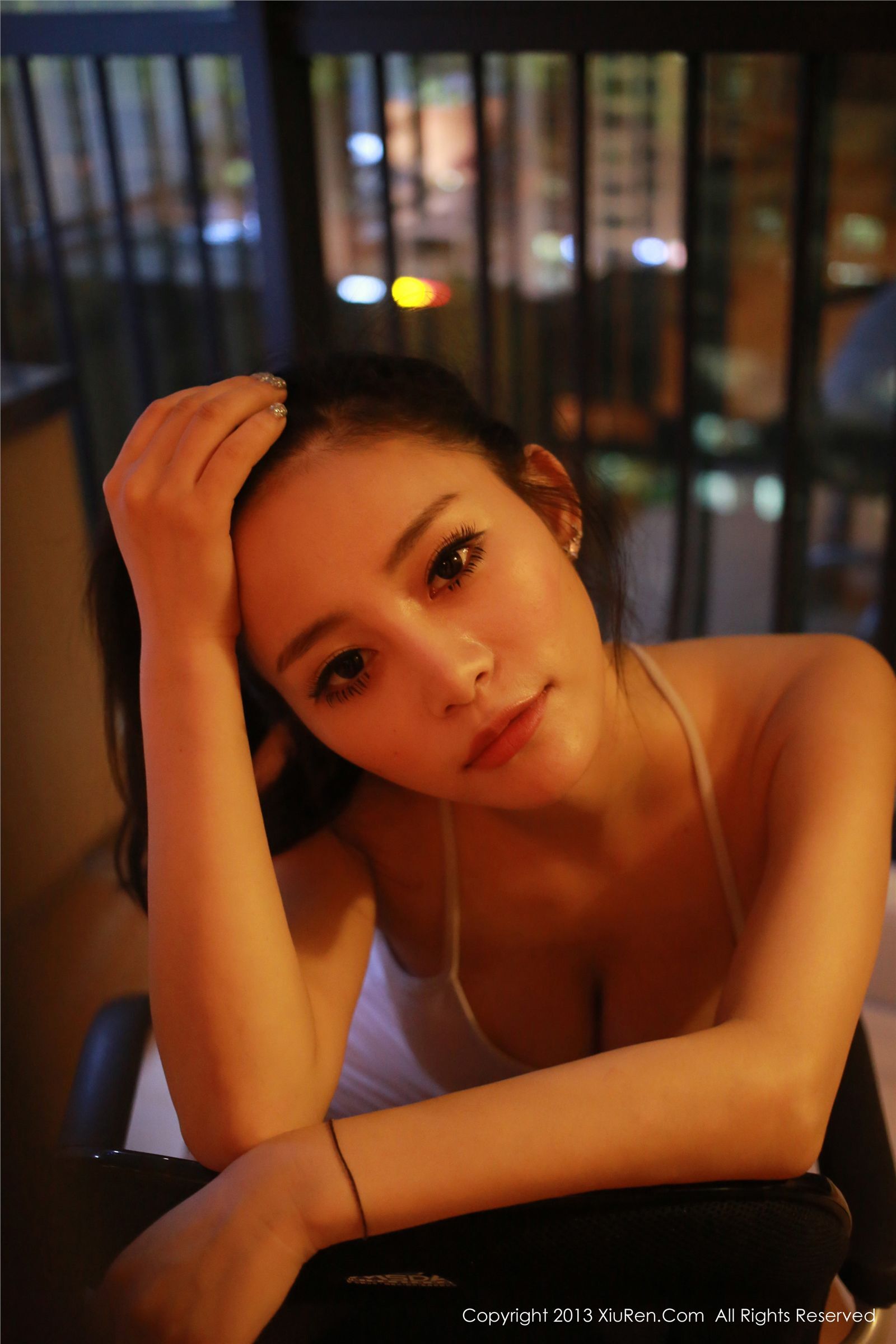 [秀人] 2013.10.09 易欣 viya